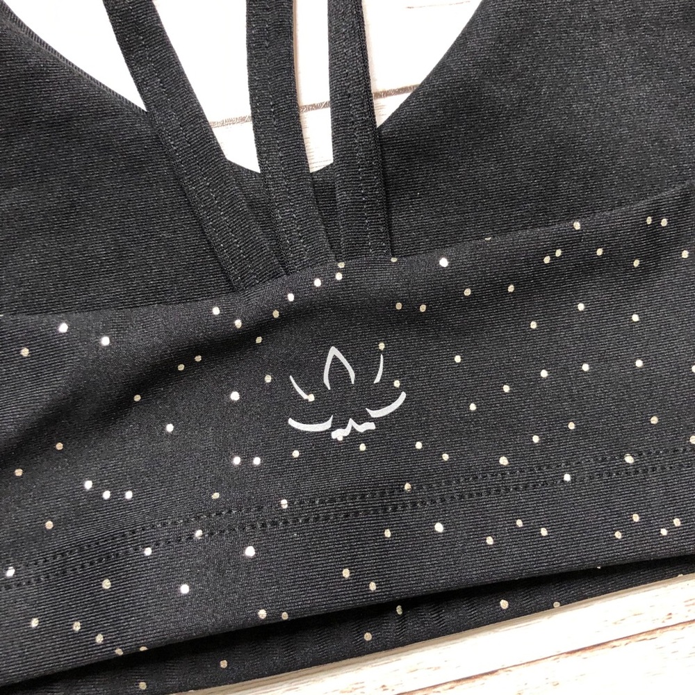 NWT Beyond Yoga Drip Drop Sports Bra Black NWT - Picture 7 of 7